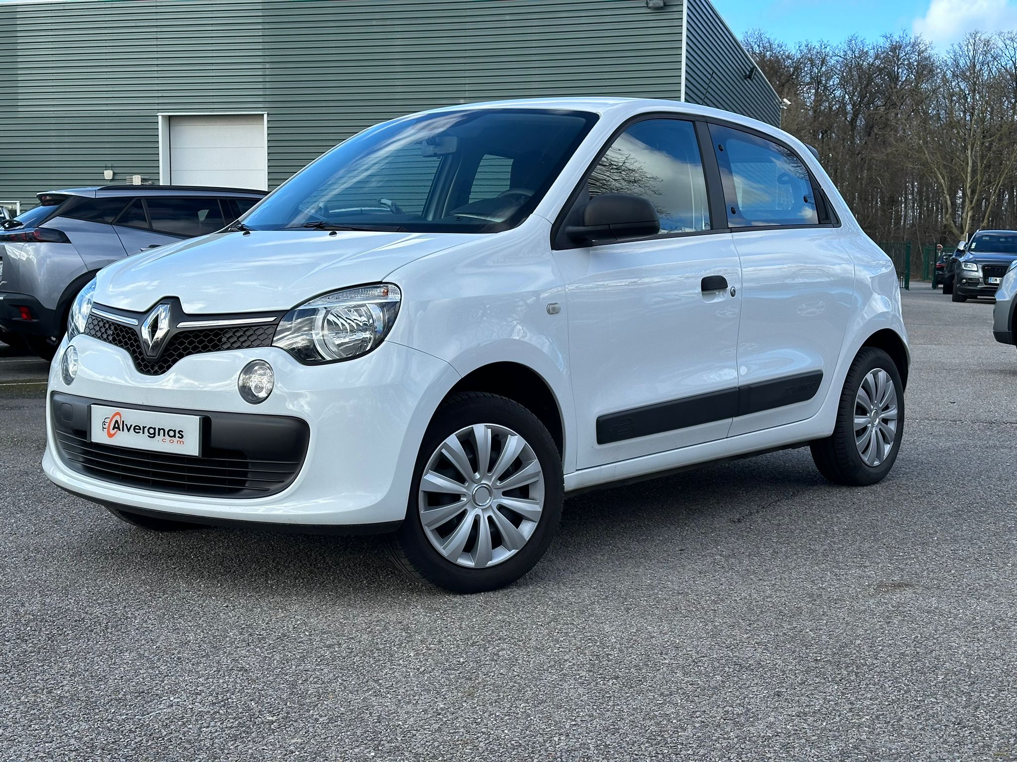 RENAULT TWINGO d'occasion sur Paris