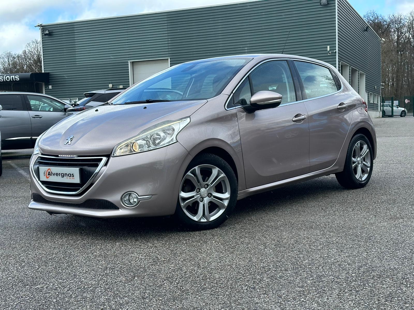 PEUGEOT 208 d'occasion sur Paris