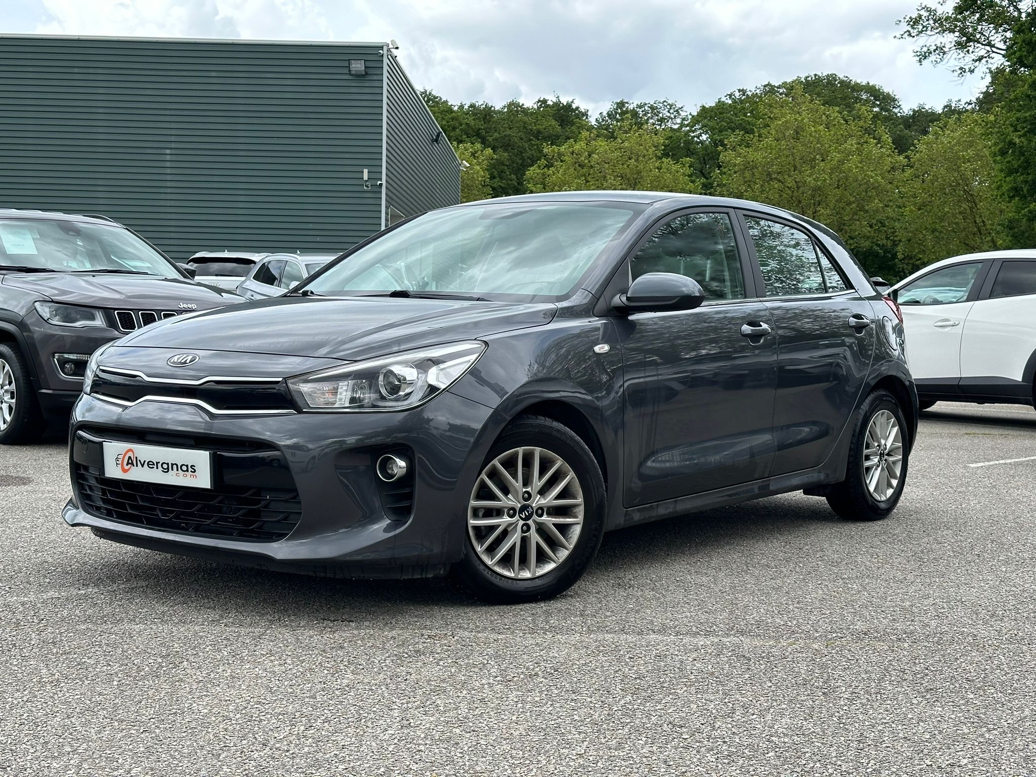 KIA RIO d'occasion sur Paris