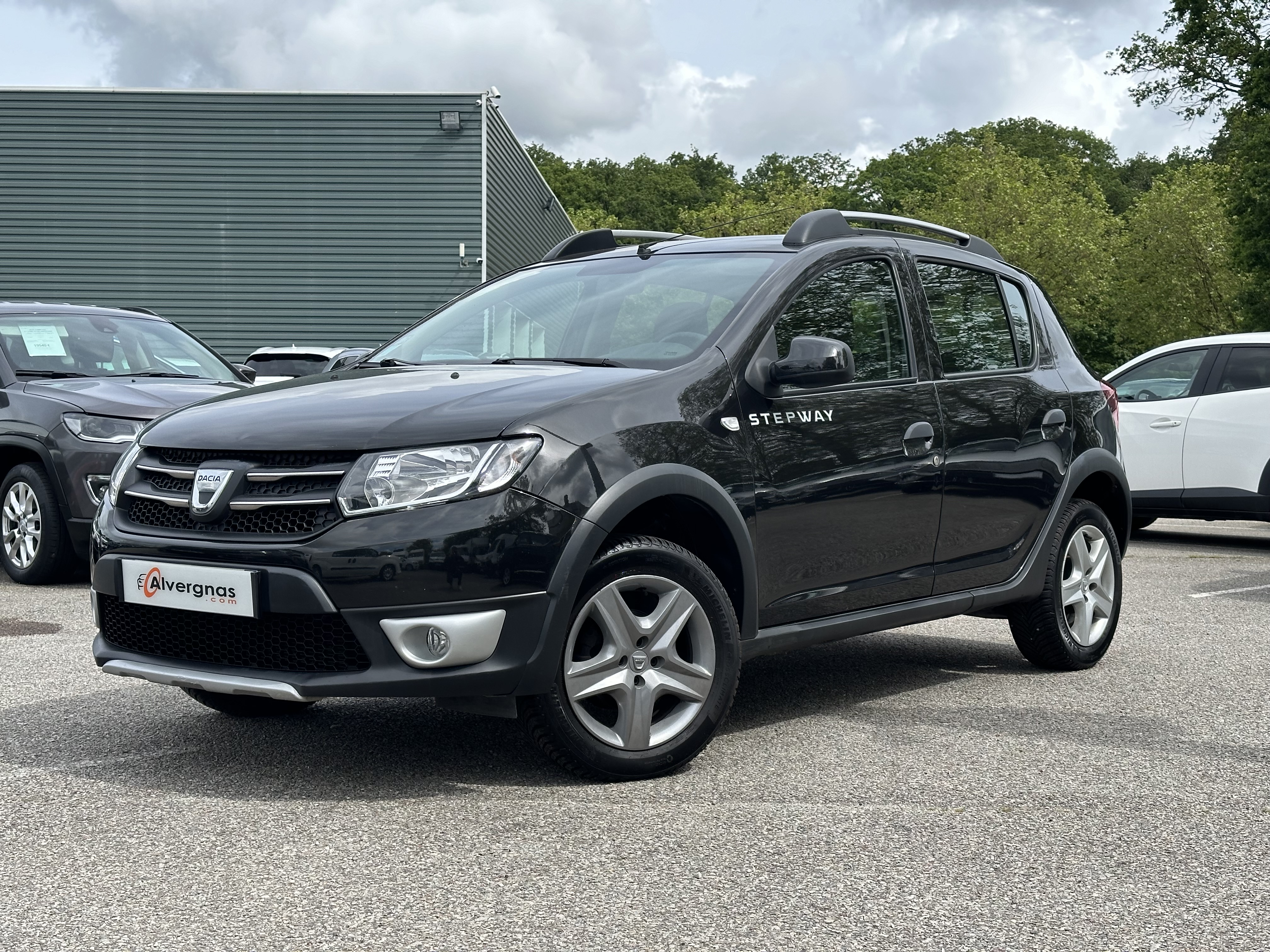 DACIA SANDERO d'occasion sur Paris