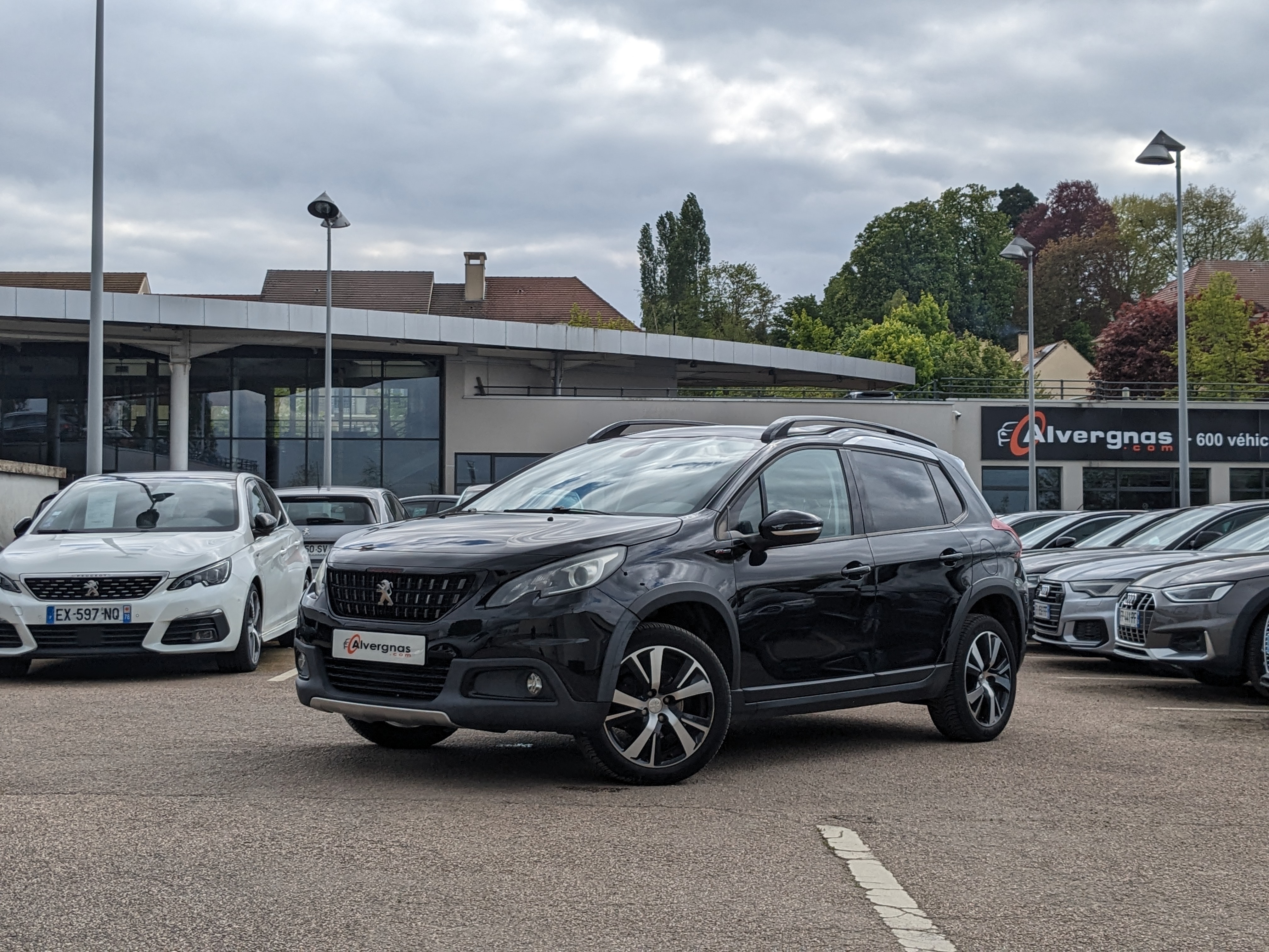 PEUGEOT 2008 d'occasion sur Paris