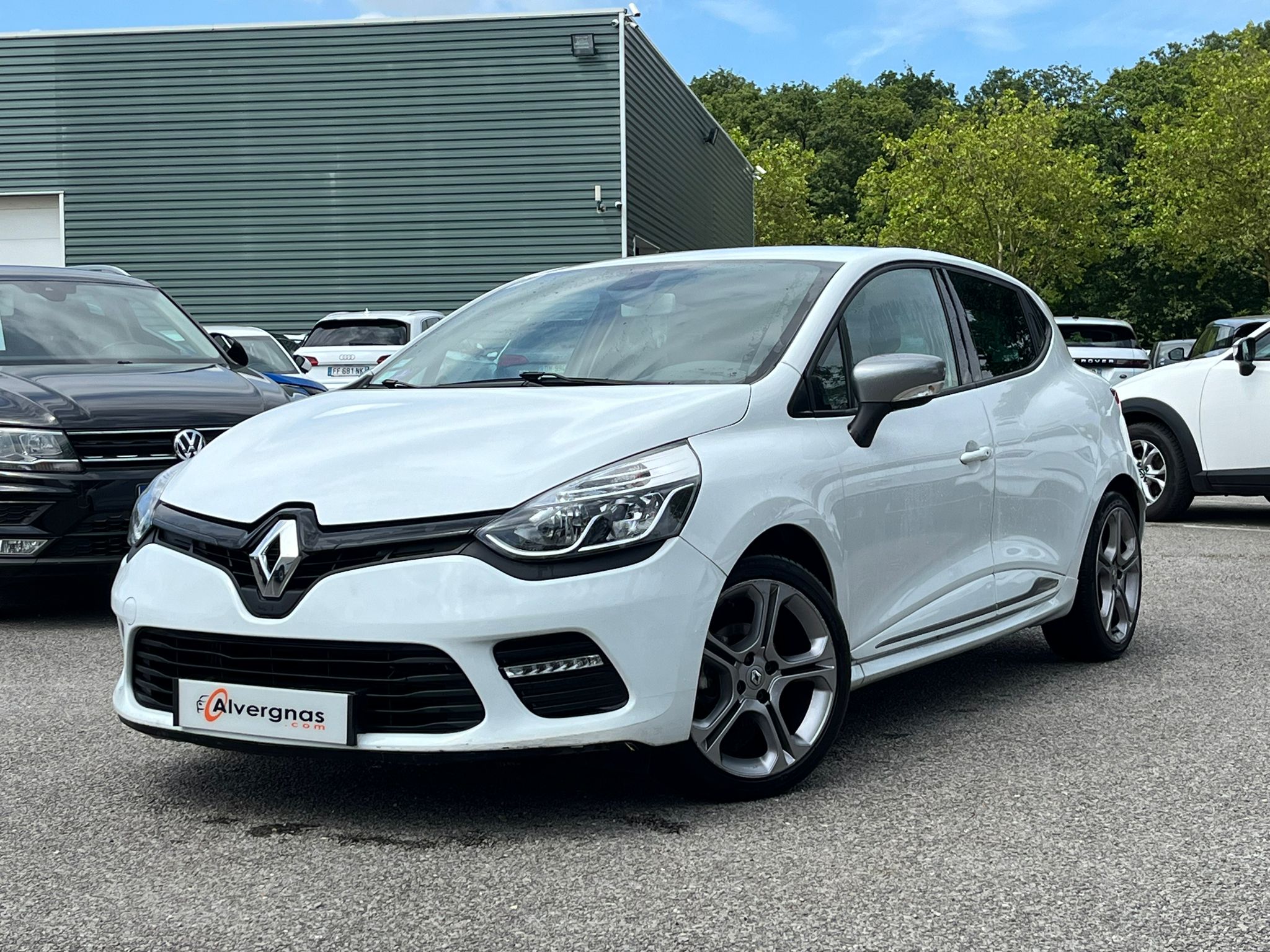 RENAULT CLIO d'occasion sur Paris