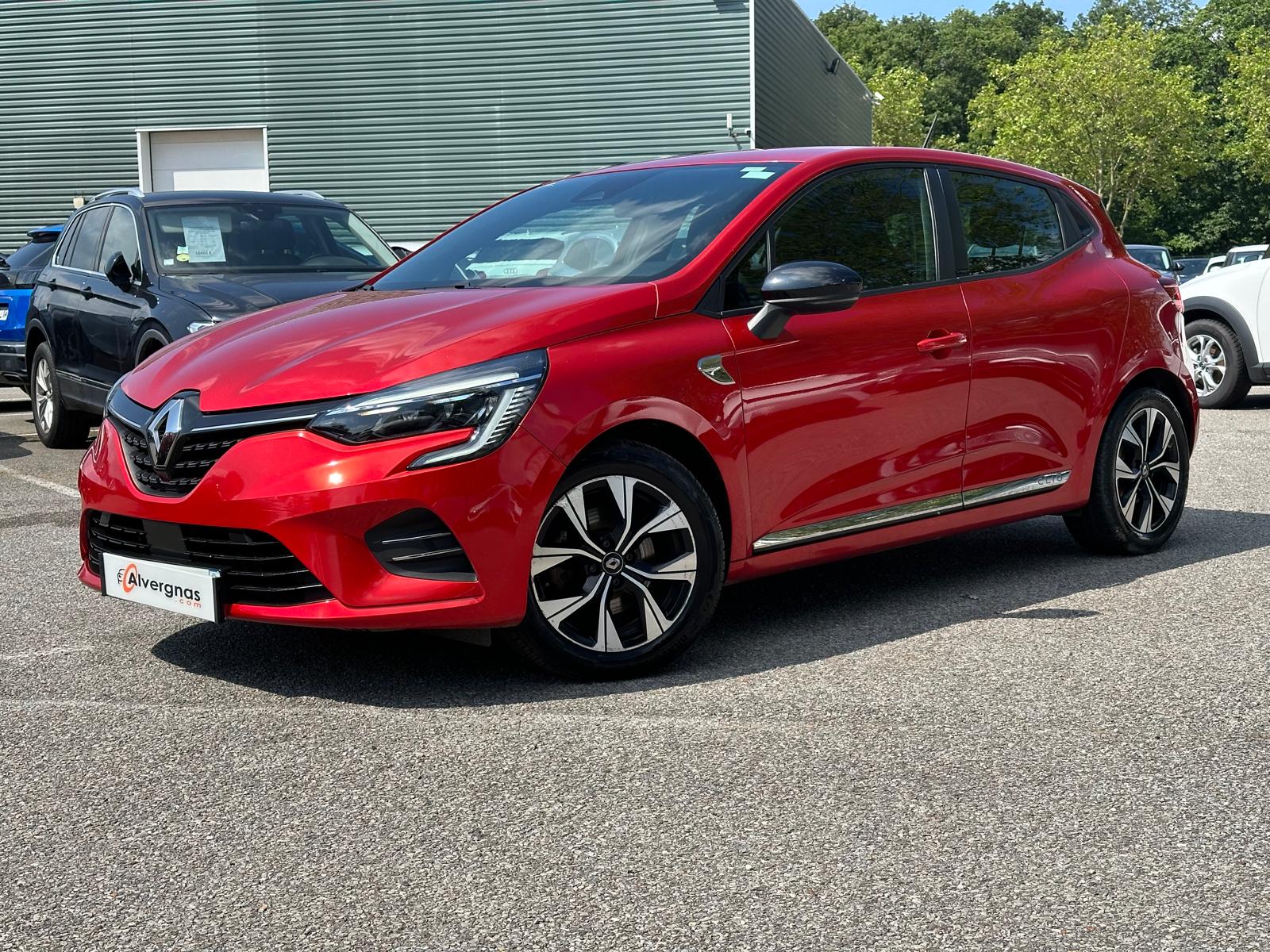 RENAULT CLIO d'occasion sur Paris
