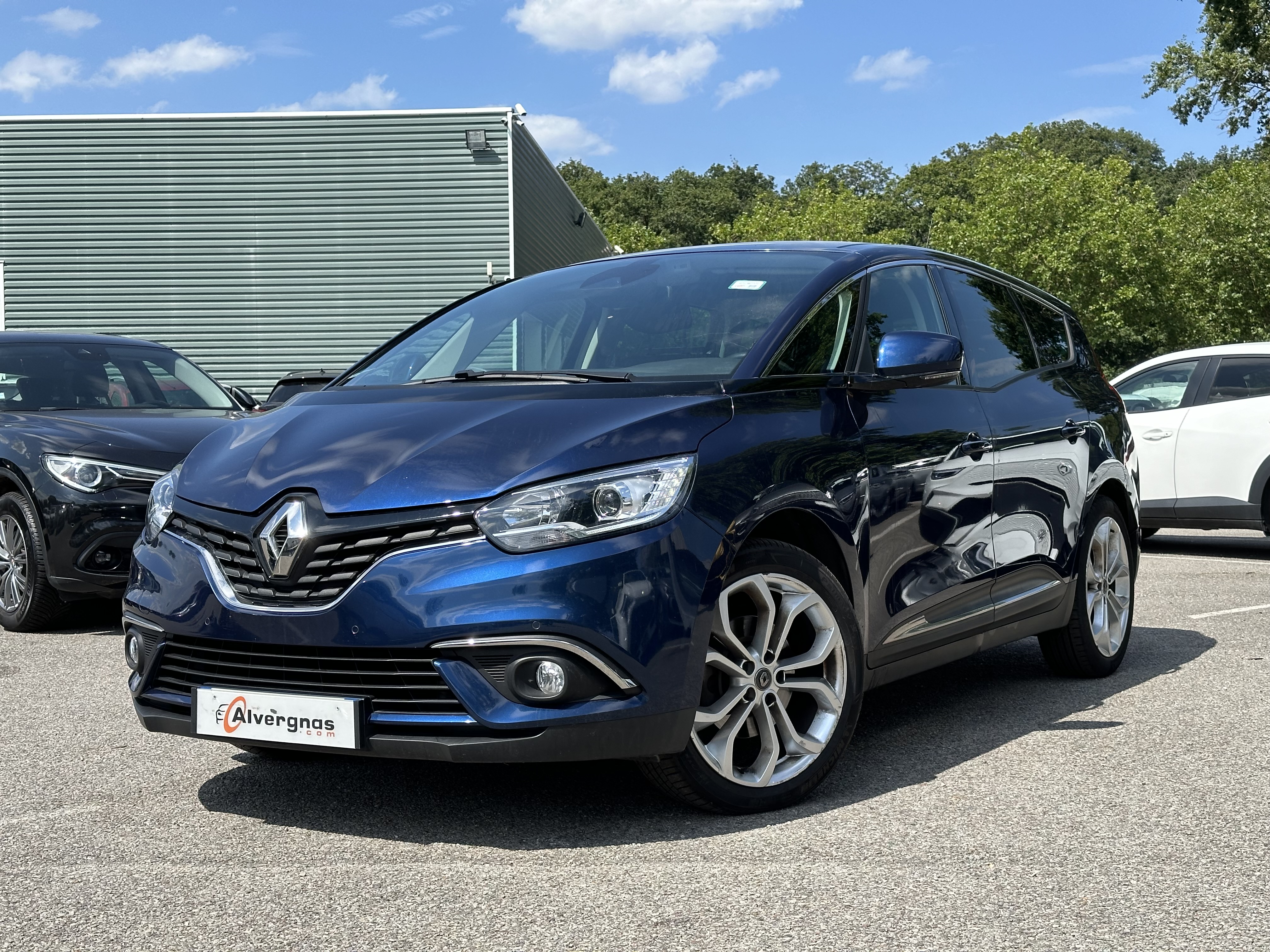 RENAULT GRAND SCENIC d'occasion sur Paris